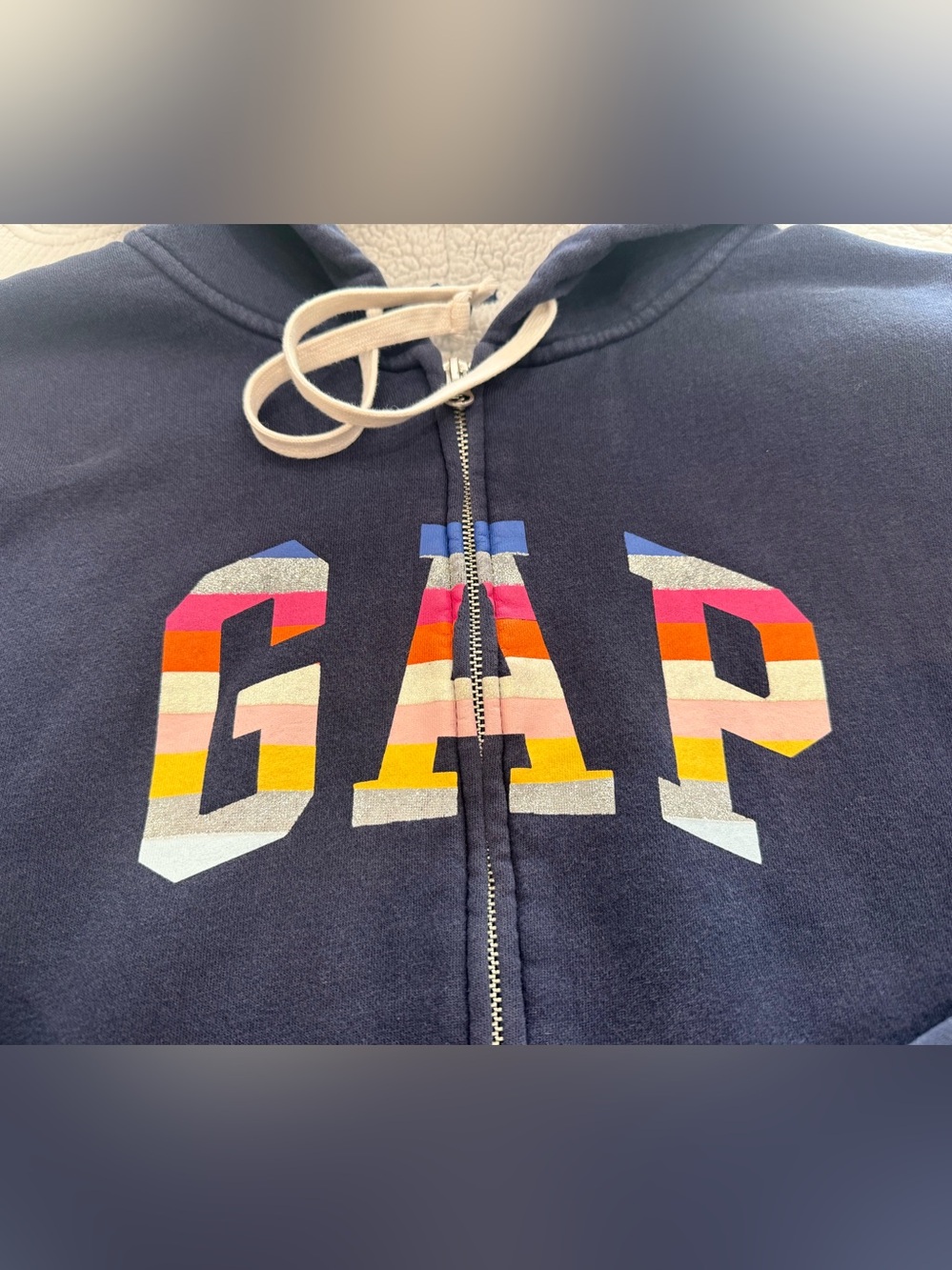 GAP Women’s Navy Zip Hoodie with Rainbow Striped Logo Lined Sherpa Bodice Sz XL